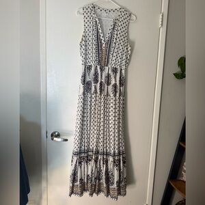 Old Navy Boho Printed Maxi Dress Sleeveless Tiered White Black Size M
